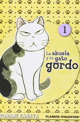 La abuela y su gato gordo 01